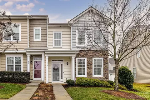 448 Spring Gardens Dr, Belmont, NC 28012