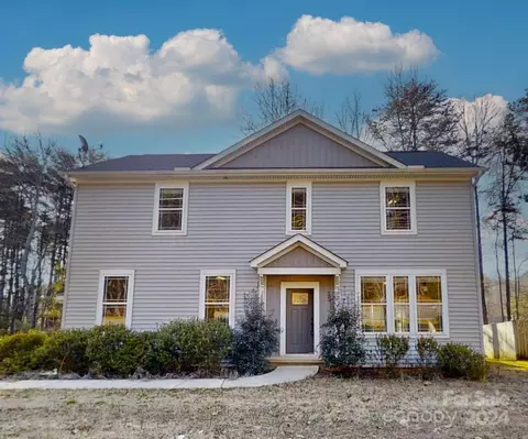 3761 Mulberry Ln, Denver, NC 28037