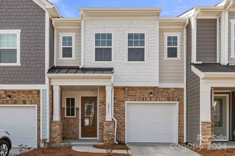 2036 Howell Creek Way, Charlotte, NC 28215