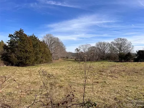 000 Whitaker Rd, Lancaster, SC 29720