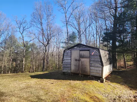 Exterior - 4422 Bennett Rd, Morganton, NC 28655 photo 7 of 7