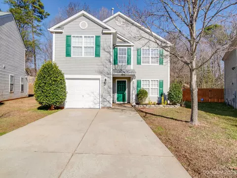 2510 Manes Ct, Charlotte, NC 28208