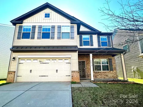 16118 Long Talon Way, Charlotte, NC 28278