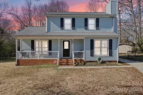 9600 Heartwood Ln, Mint Hill, NC 28227
