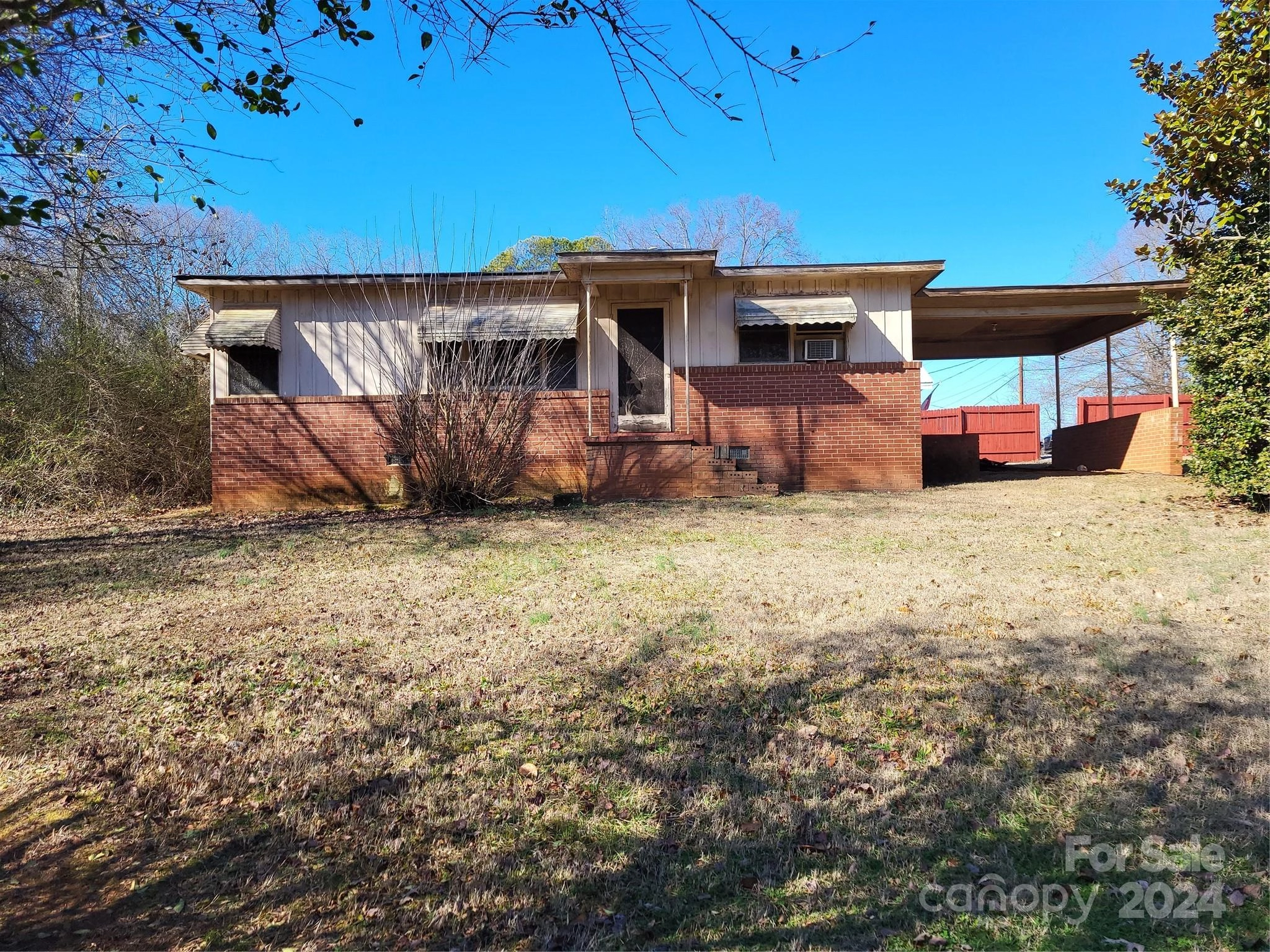 111 Parmer St  