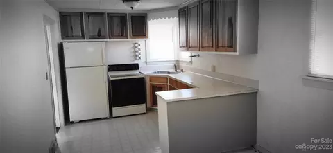 201 Fairview St, Salisbury, NC 28146 photo 4