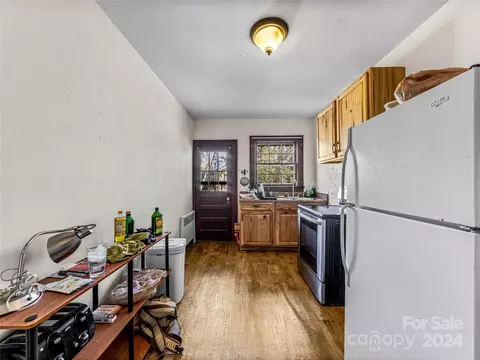 Kitchen - 433 S Broad St, Brevard, NC 28712 photo 3 of 4