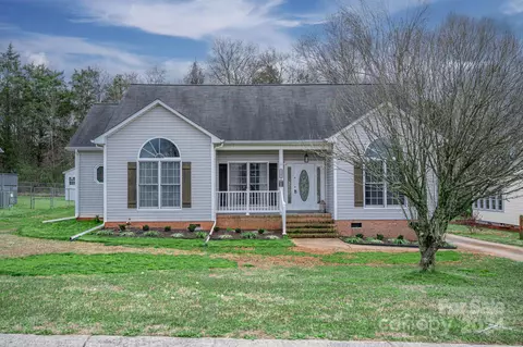 3703 Farm Lake Sw Dr SW, Concord, NC 28027