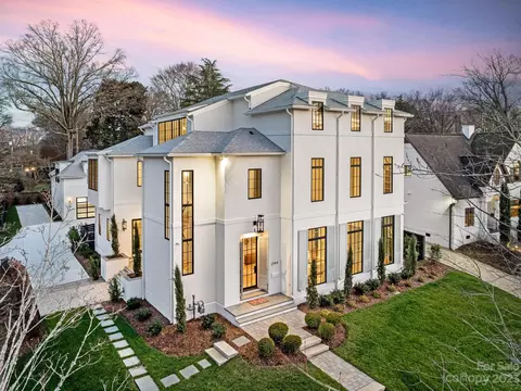 2144 Hastings Dr, Charlotte, NC 28207