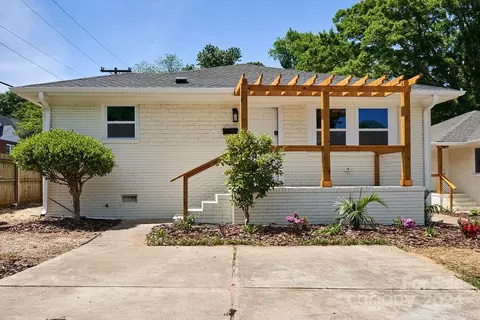 2123 Thurmond Pl, Charlotte, NC 28205
