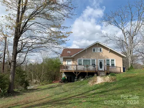 57 Dudley Ave, Granite Falls, NC 28630