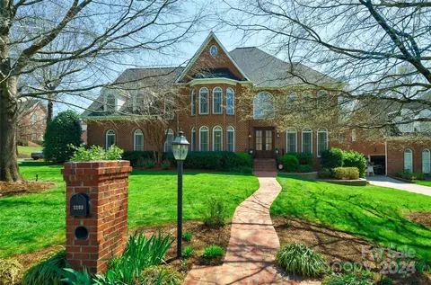 2203 Humberview Ln, Charlotte, NC 28270