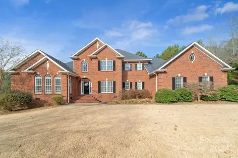 1092 Rolling Park Ln, Fort Mill, SC 29715
