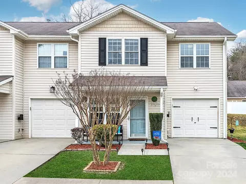 51 Chesire Way, Fletcher, NC 28732