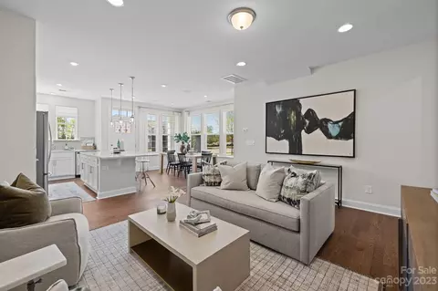 1027 S Point 7 Rd #7, Belmont, NC 28012