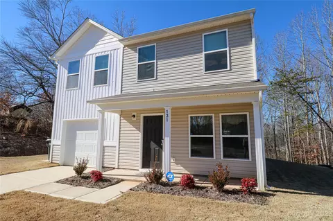 131 Mountain Crest Dr, Statesville, NC 28625