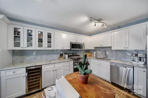1619 Hunters Trl, Rock Hill, SC 29732