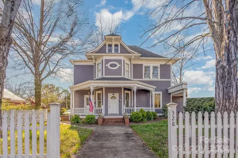 328 Davie Ave, Statesville, NC 28677