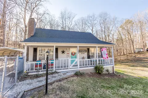 105 Mountain Side Dr, Kings Mountain, NC 28086
