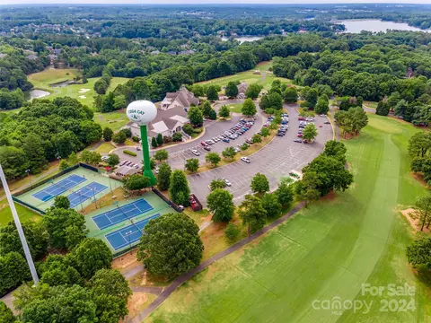 View/Area - 507 Sailview Dr, Tega Cay, SC 29708 photo 2 of 5