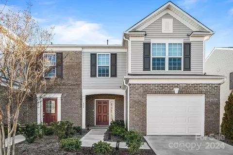 824 Canoe Song Rd, Fort Mill, SC 29708