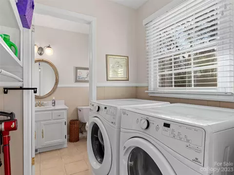 Other - 340 Camelot Dr, Clyde, NC 28721 photo 1 of 4