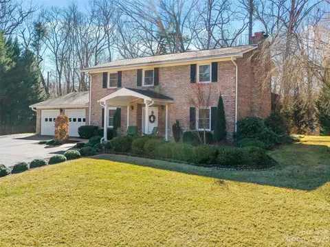 Exterior - 340 Camelot Dr, Clyde, NC 28721 photo 3 of 11