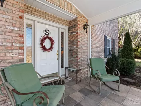 Exterior - 340 Camelot Dr, Clyde, NC 28721 photo 5 of 11