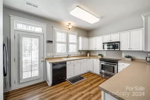 Kitchen - 308 Elis Way, Fort Mill, SC 29708 photo 1 of 3