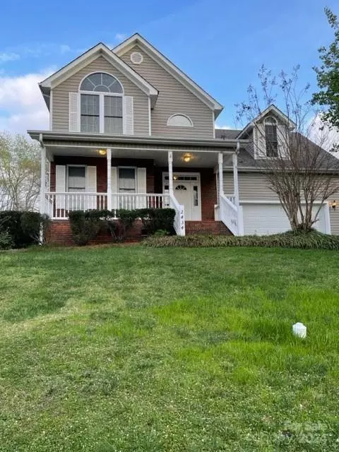 2434 Sweetbriar Ln, Rock Hill, SC 29732