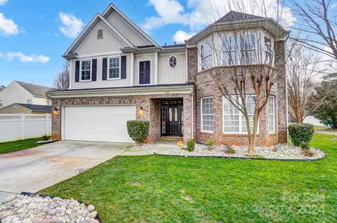 15711 Wood Duck Crossing Dr, Charlotte, NC 28278