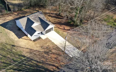 131 Westside Dr, Forest City, NC 28043