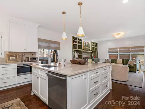 1709 Dilworth W A Rd W #A, Charlotte, NC 28203