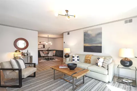 4755 Hedgemore Unit E Dr UNIT E, Charlotte, NC 28209
