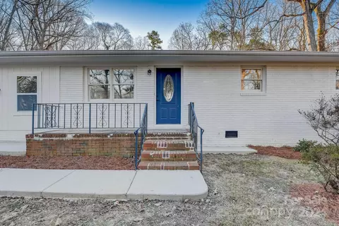 Exterior - 218 Carter Rd, Monroe, NC 28110 photo 4 of 11