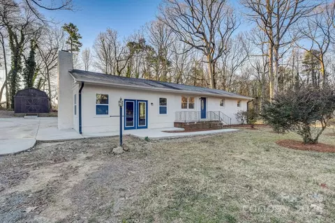 Exterior - 218 Carter Rd, Monroe, NC 28110 photo 2 of 11