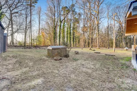 Exterior - 218 Carter Rd, Monroe, NC 28110 photo 10 of 11