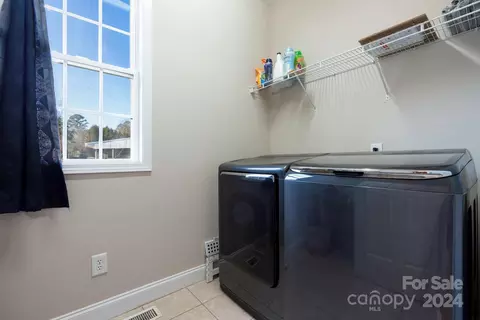 Other - 806 4th St, Conover, NC 28613 photo 3 of 6