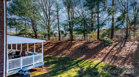 Exterior - 806 4th St, Conover, NC 28613 photo 3 of 11