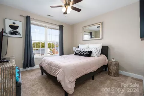 Bedroom - 806 4th St, Conover, NC 28613 photo 2 of 3