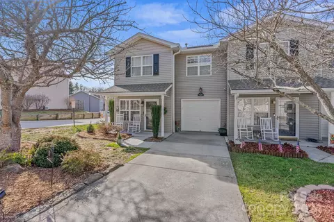 31 Wiltshire Cir, Fletcher, NC 28732