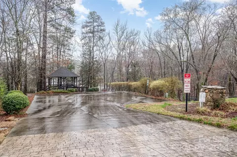 228 Ridge Reserve Dr, Clover, SC 29710