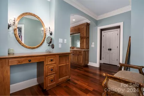 Bath - 3965 Golf Ne Dr NE, Conover, NC 28613 photo 2 of 8
