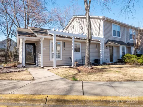 606 Heritage Pkwy, Fort Mill, SC 29715