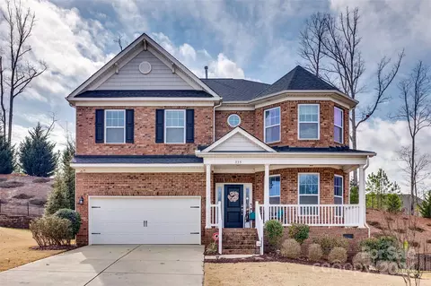 335 Kerrydale Ct, Clover, SC 29710