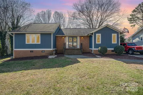 9901 Sardis Oaks Rd, Charlotte, NC 28270