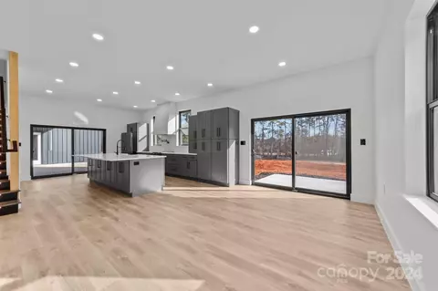 Kitchen - 9288 Sherrills Ford Rd, Terrell, NC 28682 photo 3 of 3