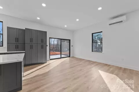 Bedroom - 9288 Sherrills Ford Rd, Terrell, NC 28682 photo 1 of 3