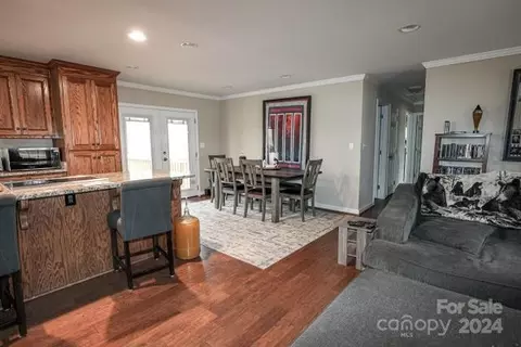 Living - 957 Providence Rd, Lancaster, SC 29720 photo 1 of 2