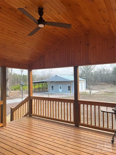 Exterior - 957 Providence Rd, Lancaster, SC 29720 photo 6 of 12